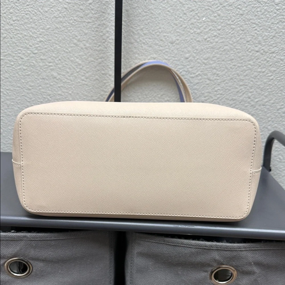 Kate Spade Beige Tote with periwinkle Interior